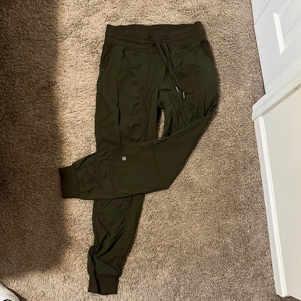 Lululemon dance studio jogger - dark olive